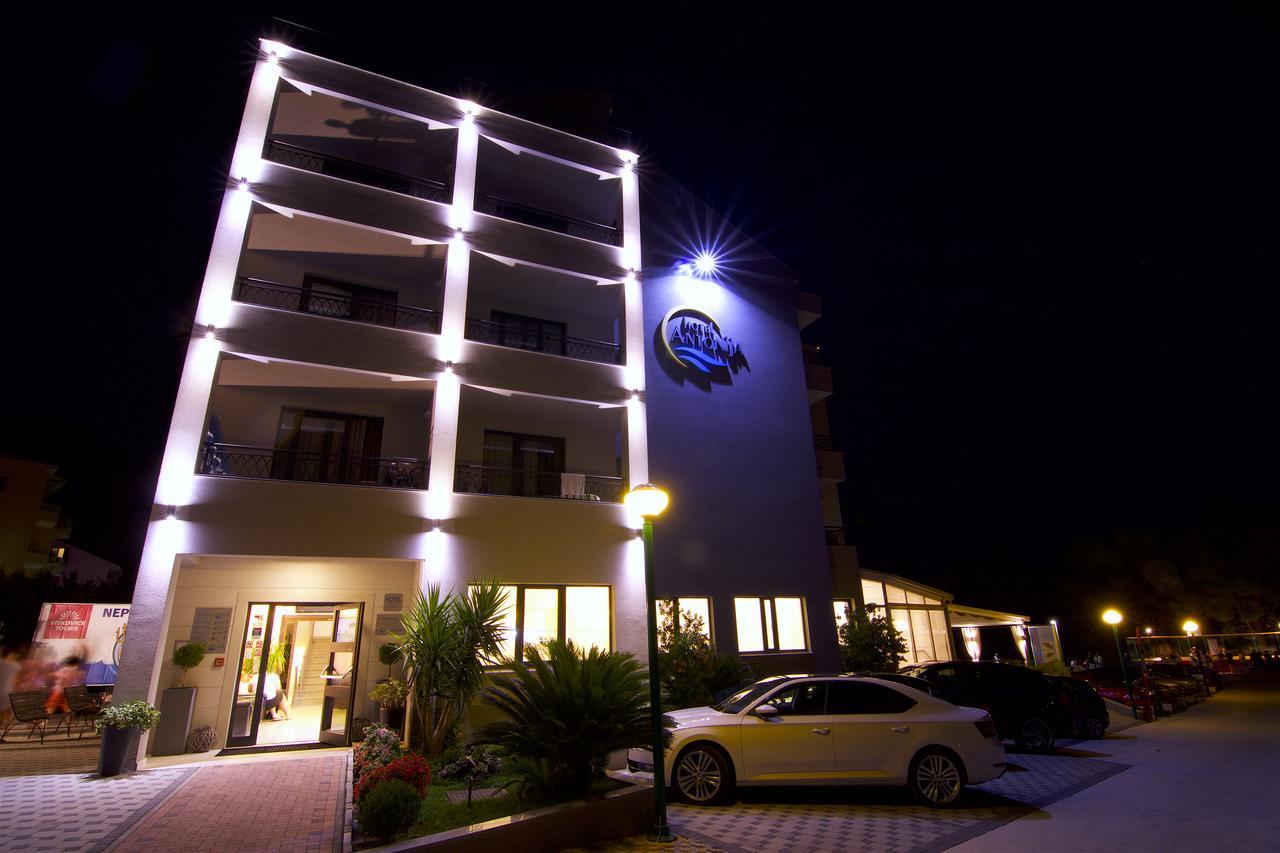 Hotel Antonija Drvenik  Eksteriør billede